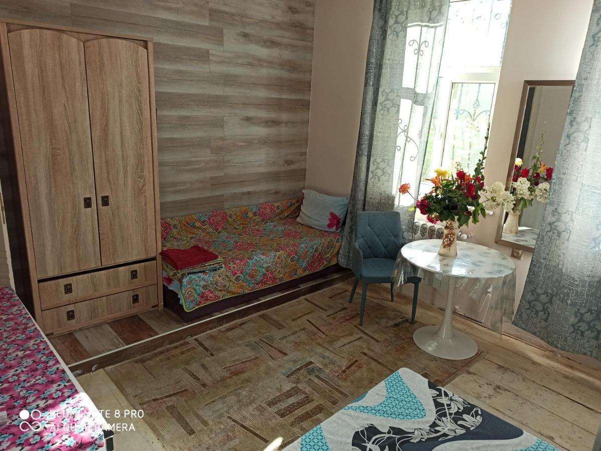 Номер В Гостевом Доме У Моря Odessa Exteriör bild